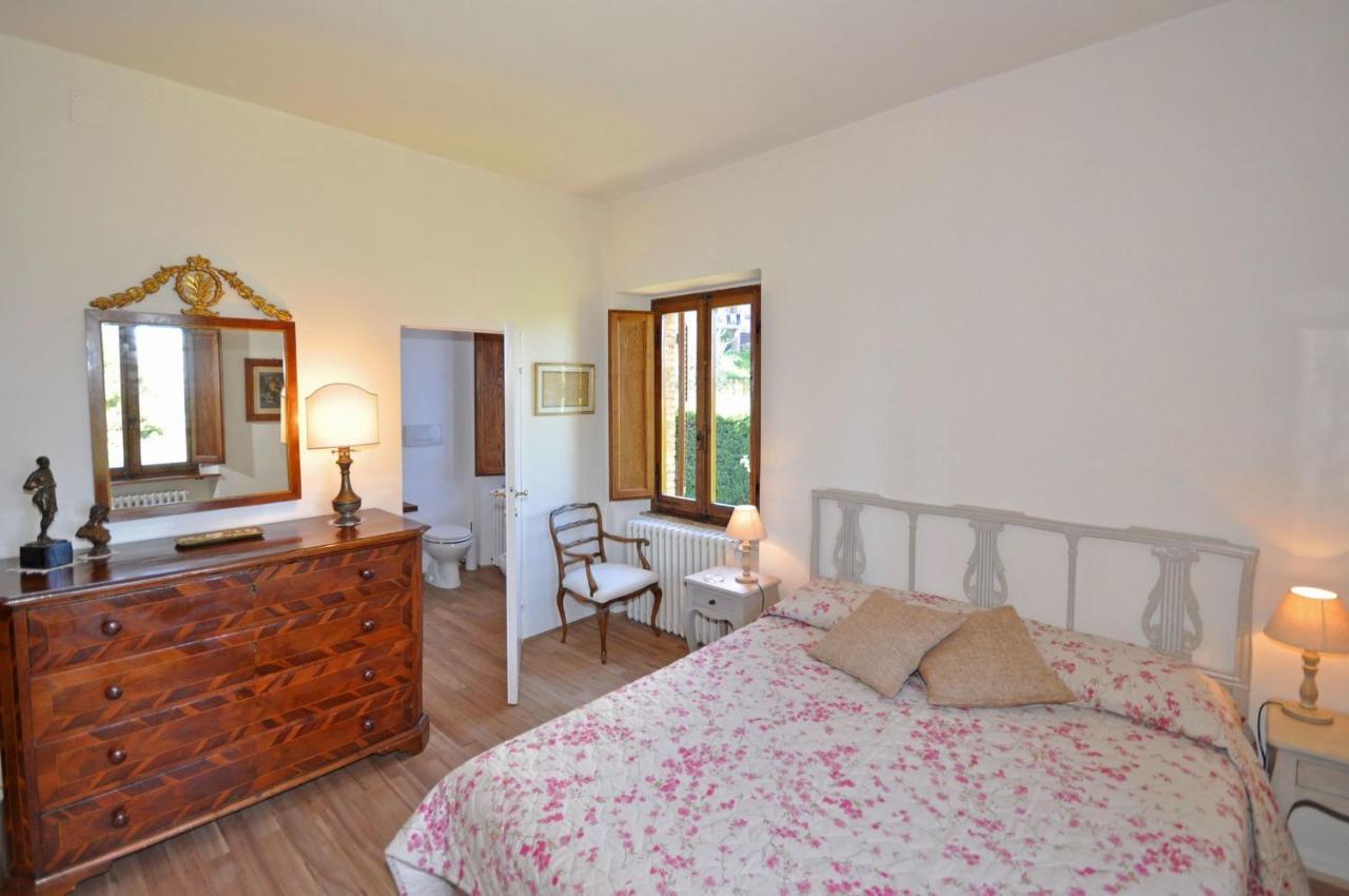 Spuntone Villa Montalcino Room photo