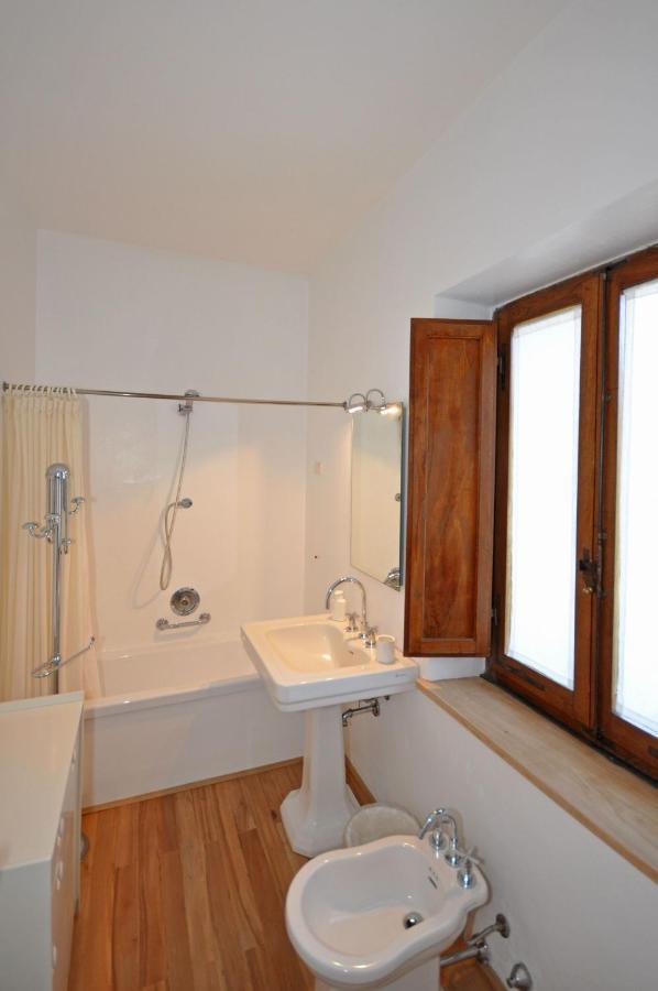 Spuntone Villa Montalcino Room photo